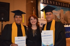 Egresan alumnos de licenciaturas de la Universidad Hipócrates
