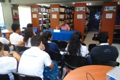 Presentación del ilustrador Axel Tavares en los Viernes Culturales de la Biblioteca