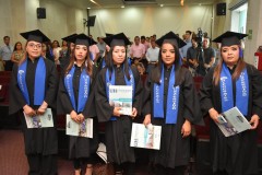 Egresan estudiantes de las Licenciaturas por especialidad