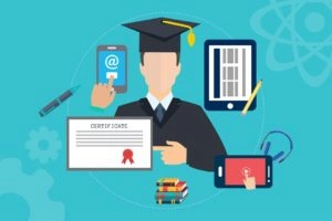 Figura de hombre con toga y birrete, alrededor un certificado, teléfono, tablet, libros, plumas y audífonos.