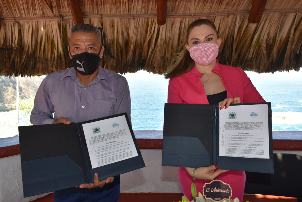 Convenio entre Universidad Hipócrates y la Asociación de Clavadistas de la Quebrada Acapulco