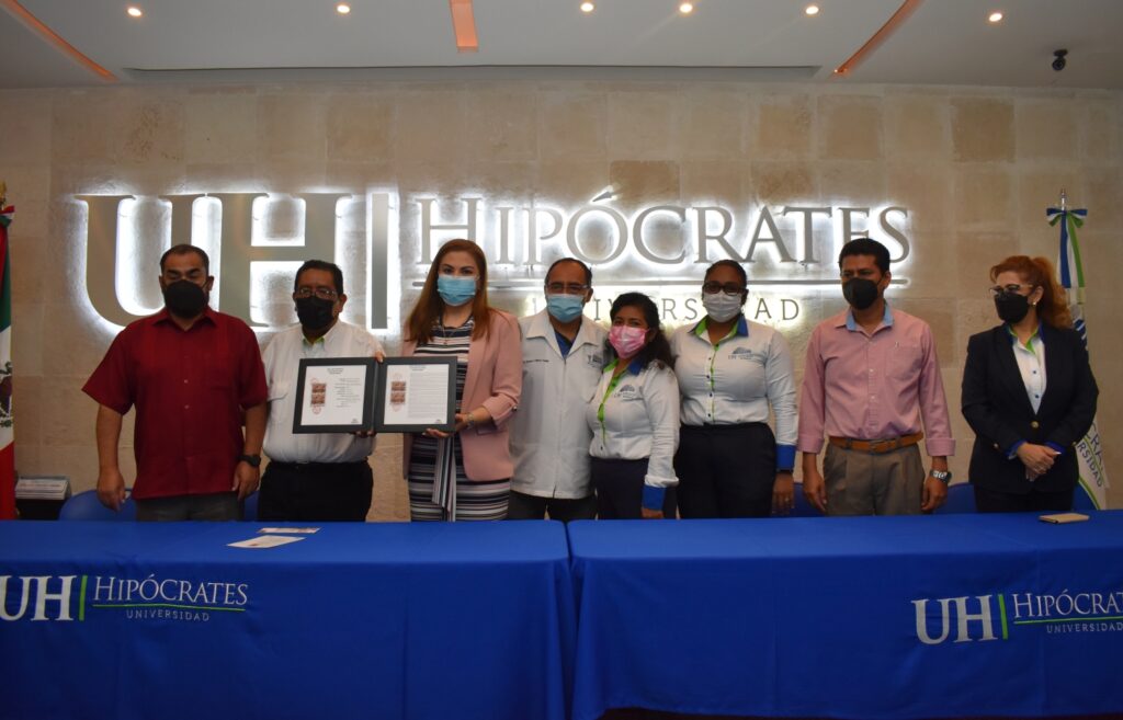 Ceremonia de cancelación de estampilla postal conmemorativa al día del maestro