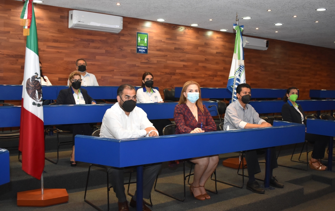 FIRMA DE CONVENIO DE COLABORACIÓN ENTRE LA UNIVERSIDAD HIPÓCRATES Y EL ...
