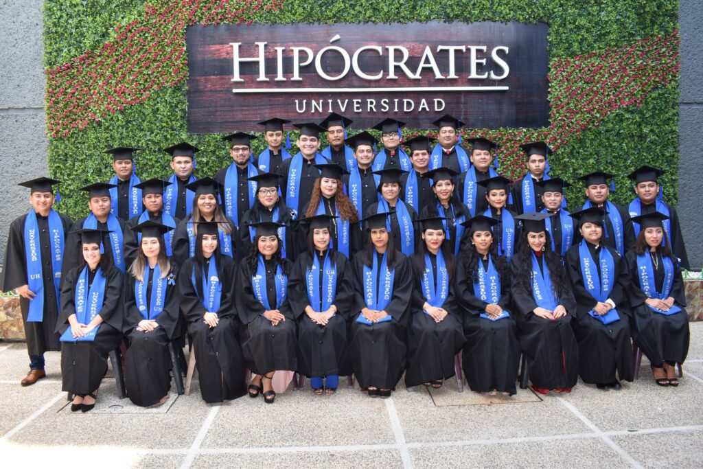 Egresados de licenciaturas en la Universidad Hipócrates