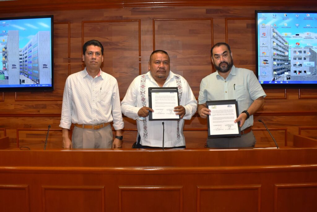 Universidad Hipócrates impulsa a los agremiados del SUTCOBACH Gro