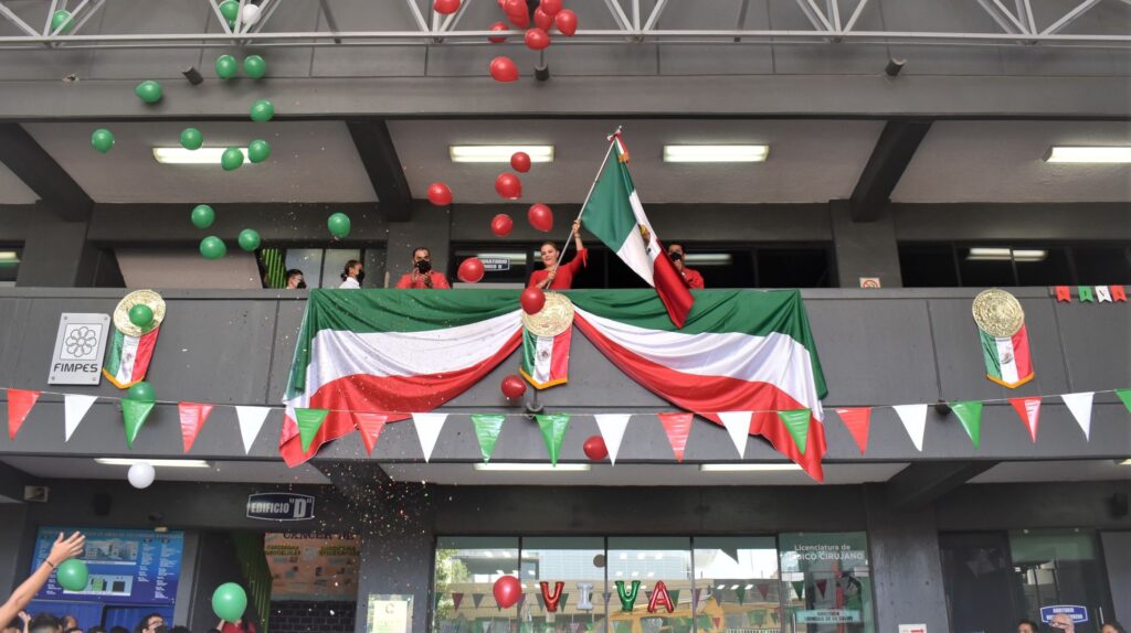 Universidad Hipócrates celebra el inicio de Independencia de México