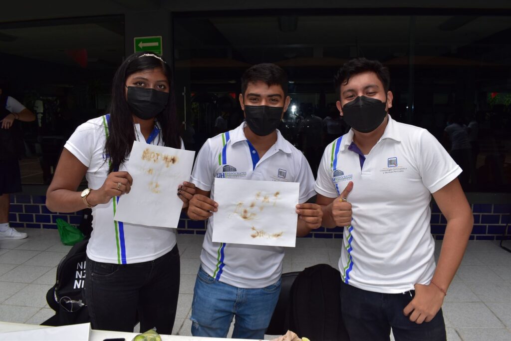 Estudiantes de Criminología revelan mensajes ocultos