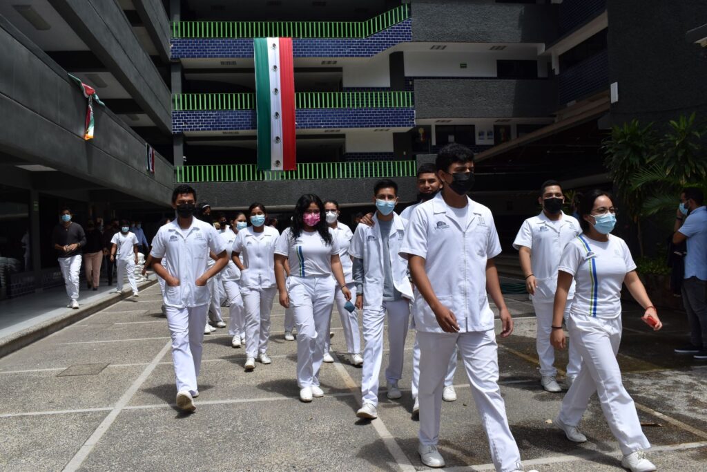 Universidad Hipócrates participa en macro simulacro de sismo