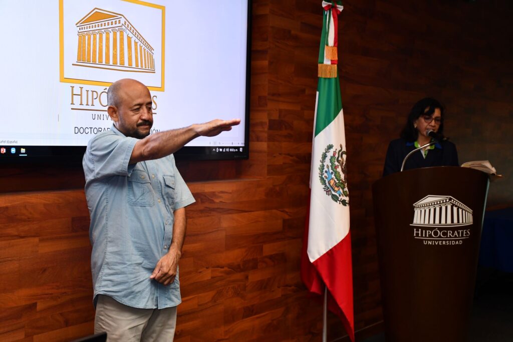 Examen profesional en Universidad Hipócrates para el grado en educación