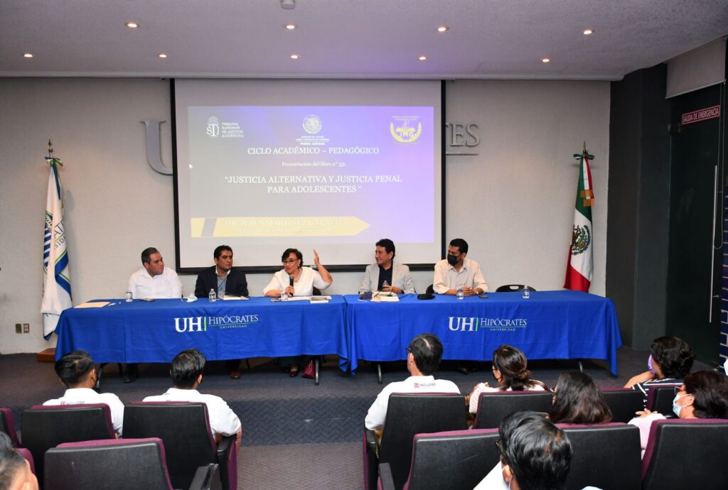 Presentación del libro de Jesús Martínez a la comunidad universitaria