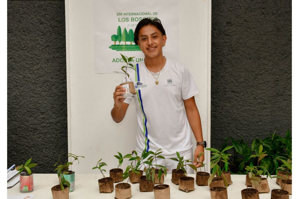 Día internacional de los Bosques en la Universidad Hipócrates