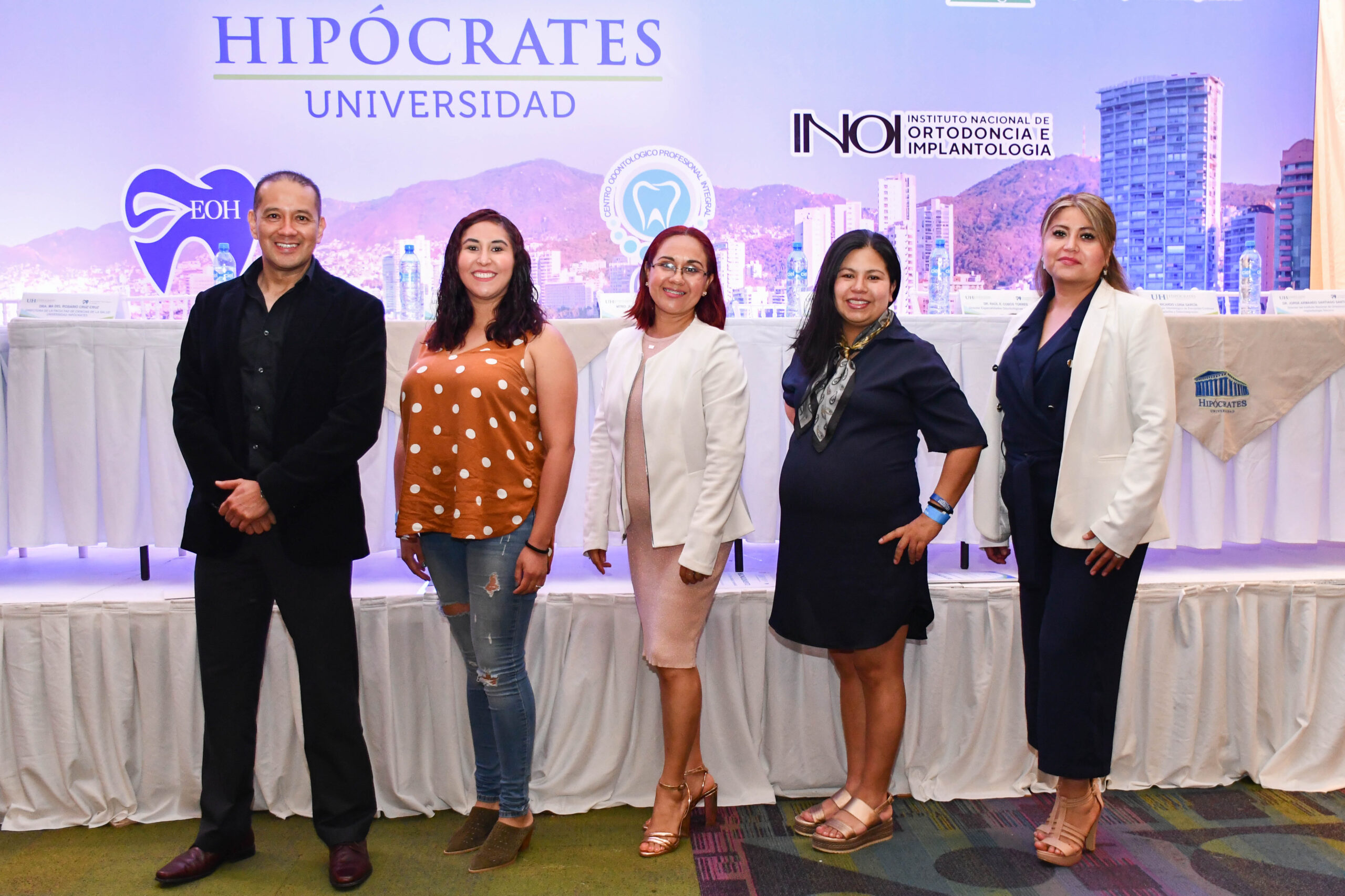 3° congreso internacional de posgrados odontológicos en la Universidad Hipócrates