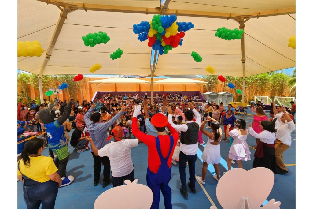 Universidad Hipócrates celebra el día del niño