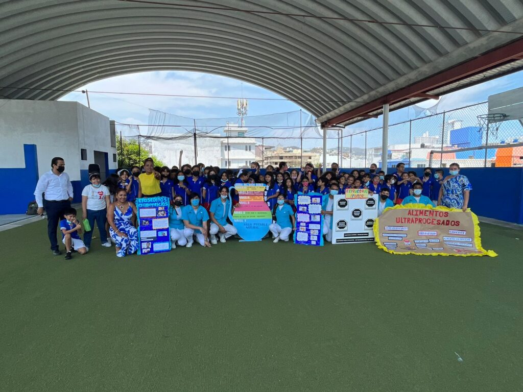 Estudiantes de Nutrición impartieron pláticas informativas a niños