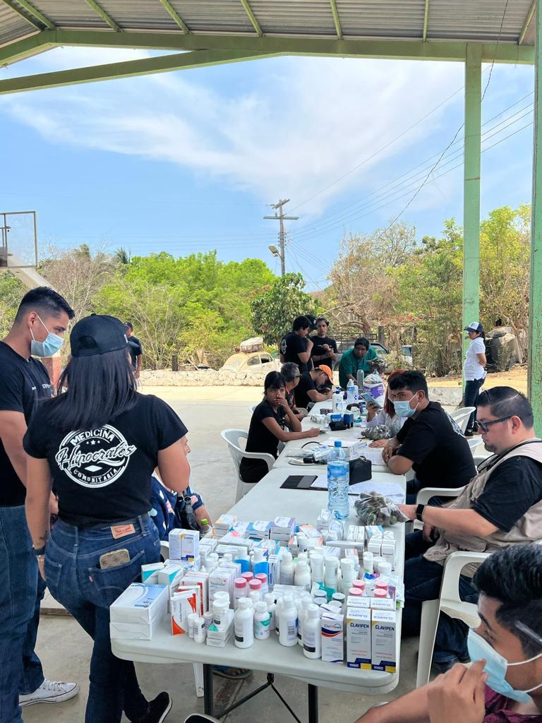 Brigada realizada por estudiantes de Medicina de la Universidad Hipócrates 