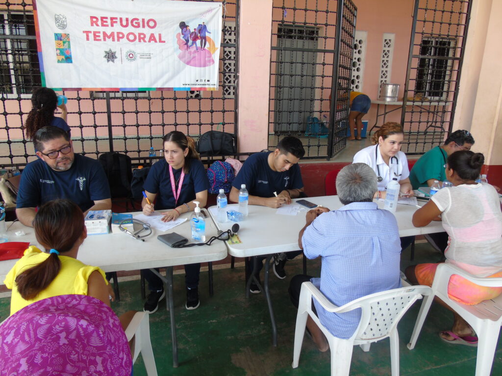Futuros médicos de la UH brindan apoyo al poblado de Ejido Viejo