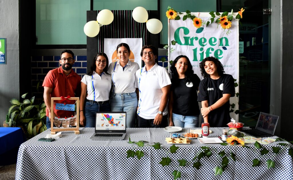 8va Jornada de Emprendimiento en la Universidad Hipócrates