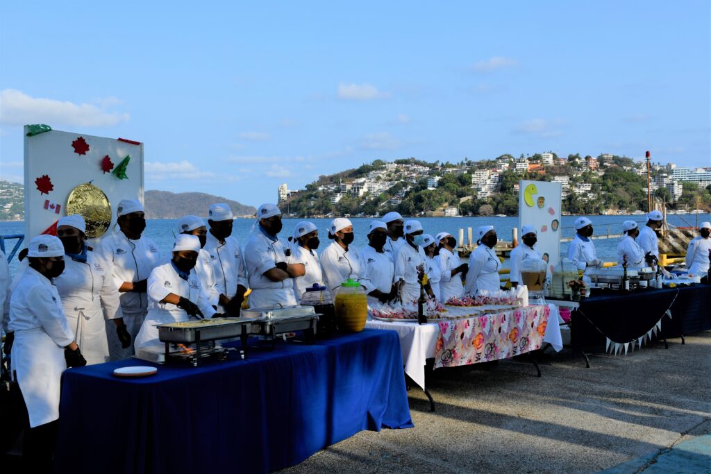 Muestra culinaria de los estudiantes de Gastronomía de Universidad Hipócrates