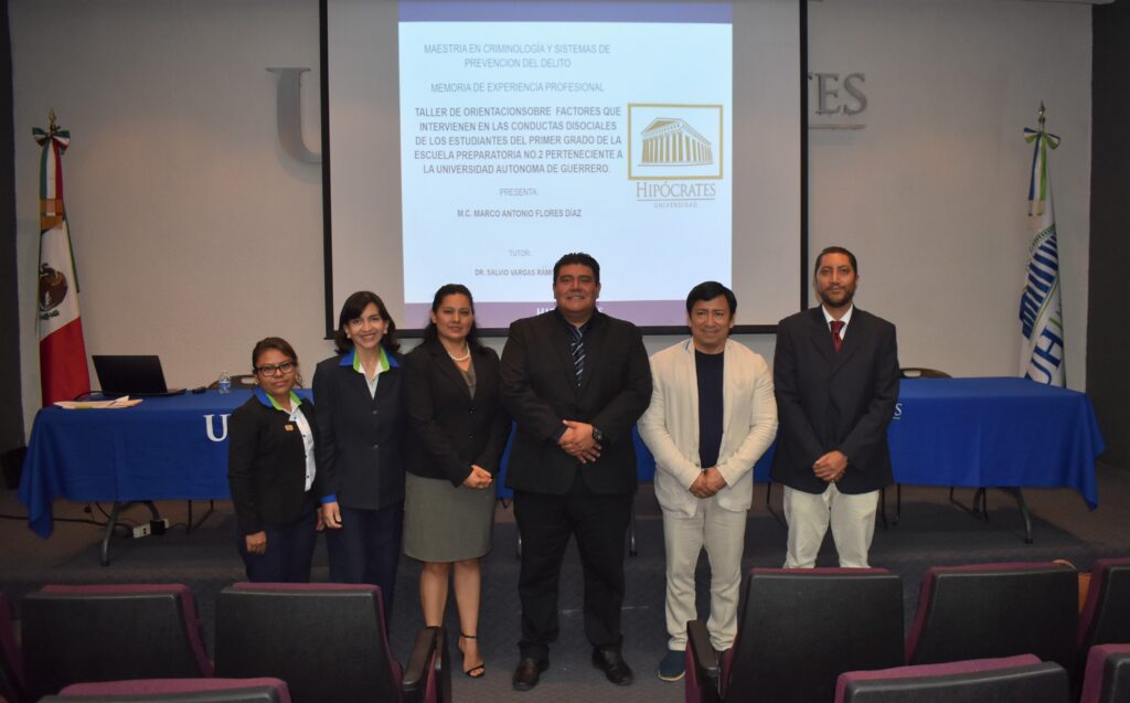 Jornada de exámenes profesionales de posgrado en la Universidad Hipócrates