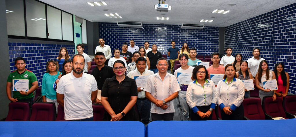 Conferencia con el Dr. Raúl Sánchez Aguirre
