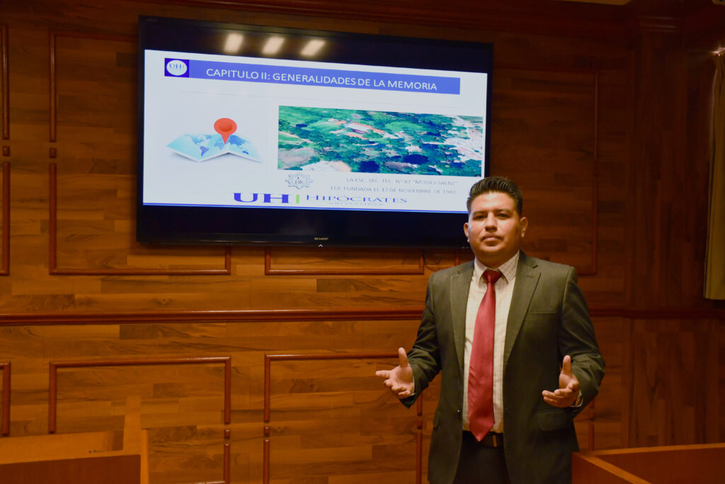 Presentación de tesis de estudiantes de la Facultad de Ciencias Sociales