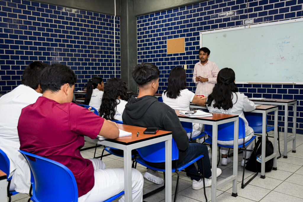 Regreso a clases en Universidad Hipócrates
