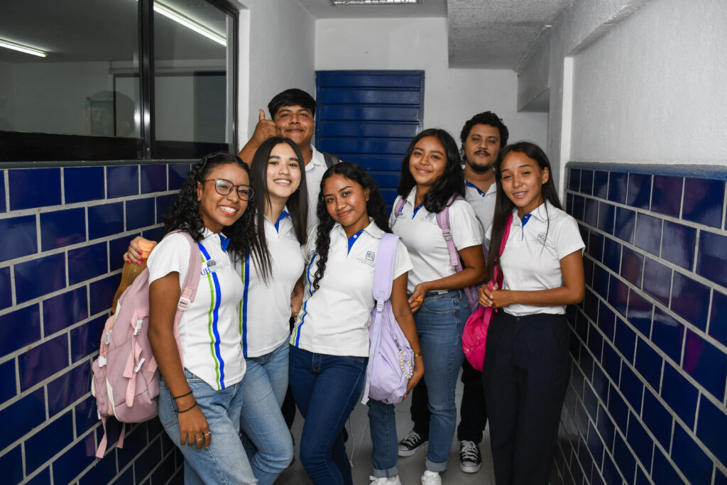 Regreso a clases en Universidad Hipócrates