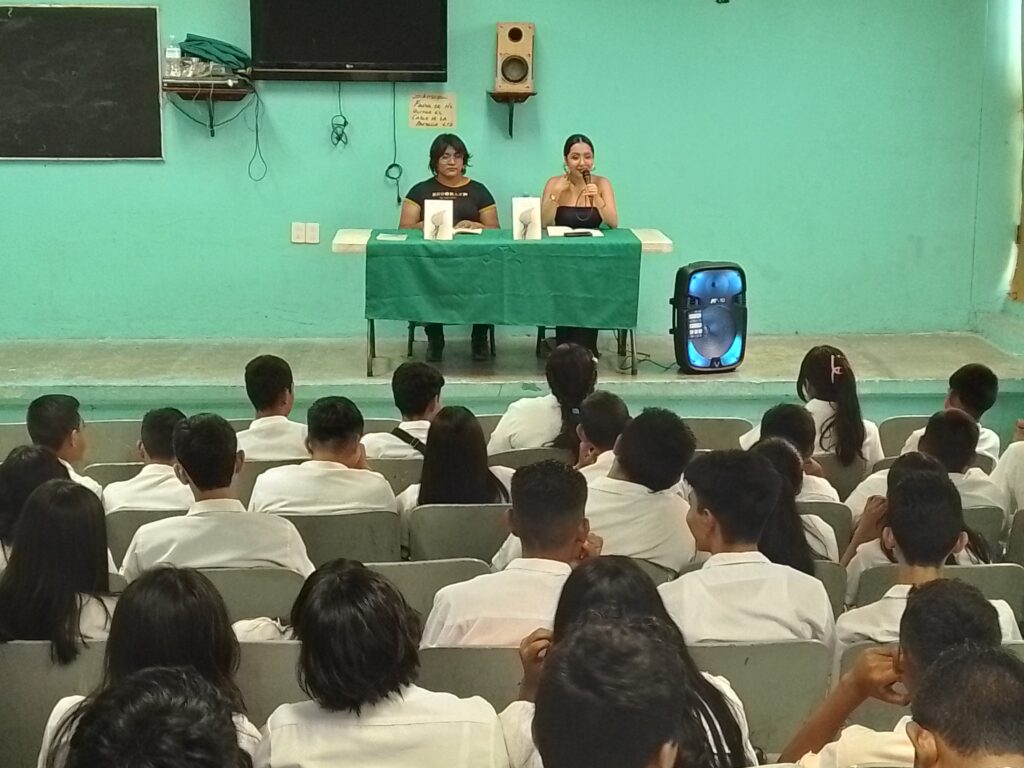 Antología de textos literarios “Prometeo libreado”, en la Escuela Secundaria General número 2