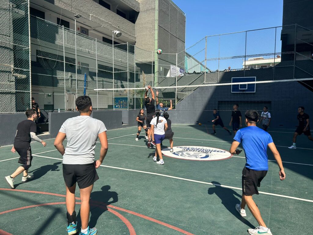 Actividades deportivas en la Universidad Hipócrates