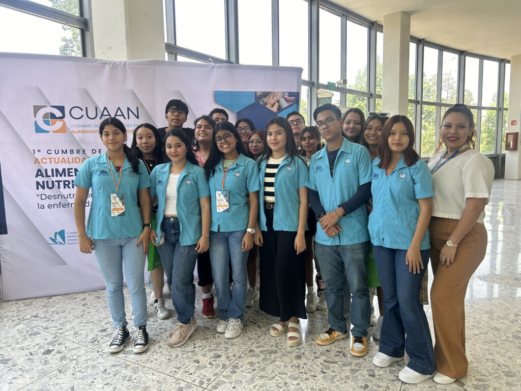Estudiantes de Nutrición participan en la 1.ª. Cumbre de Actualidades en Alimentación y Nutrición