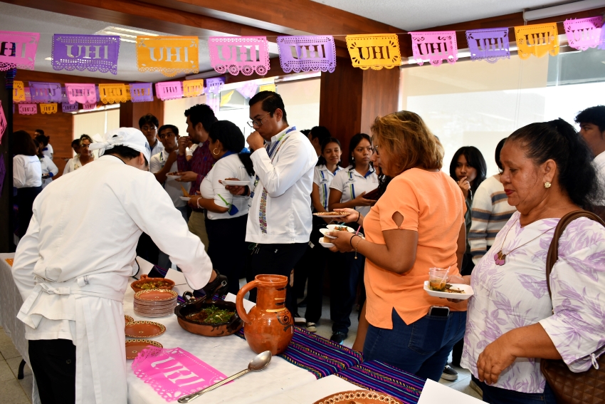 : Universidad Hipócrates celebra la 1ª Feria de la Gastronomía Guerrerense: Un Viaje a Través de Nuestras Raíces.