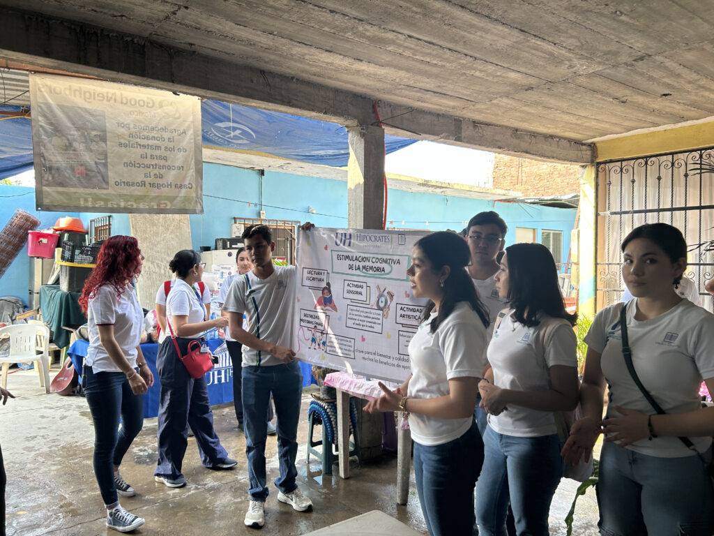 La Universidad Hipócrates organiza brigada médica en la Casa Hogar “Rosario”.