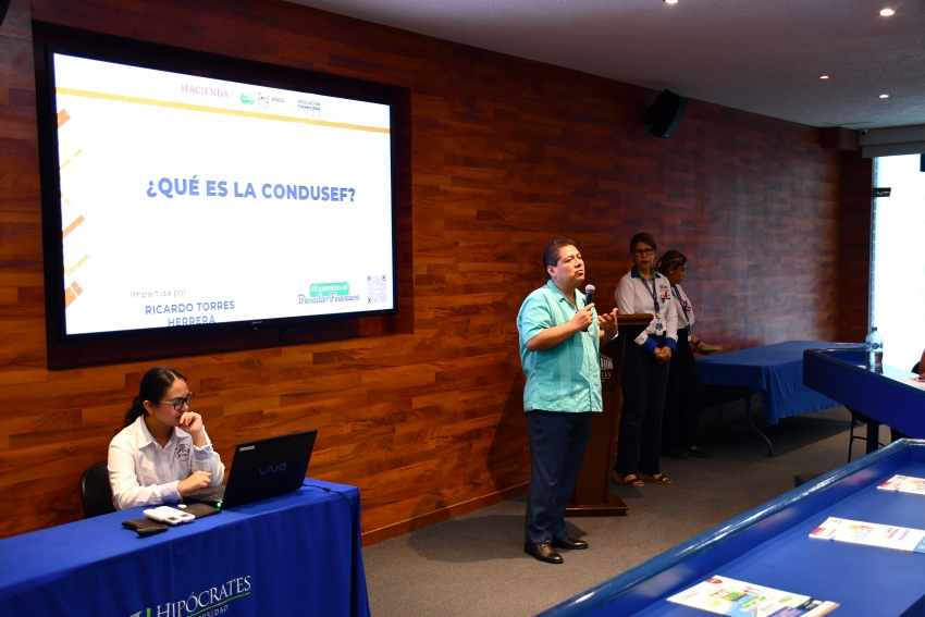 Junta sobre Condusef