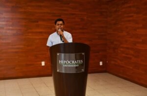 Exposición colectiva con titulo "Pinceladas Cromáticas"