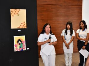 Exposición colectiva con titulo "Pinceladas Cromáticas"