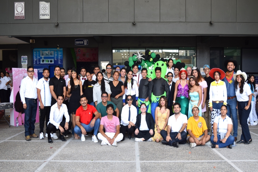 Feria de la Salud por estudiantes de medicina