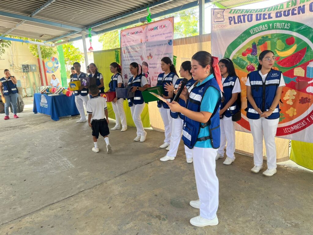 Estudiantes de nutrición la educación alimentaría de guerrero