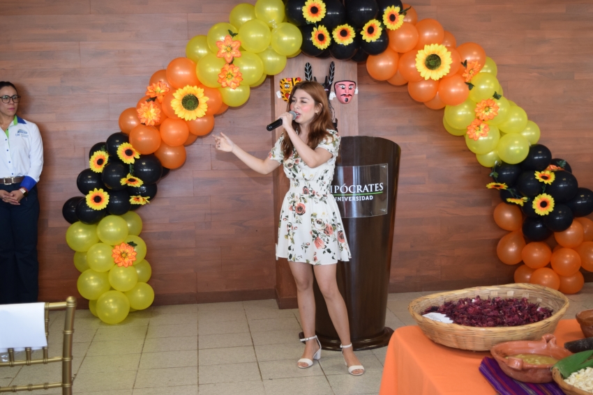 Festiva gastronómico en preparatoria Hipócrates