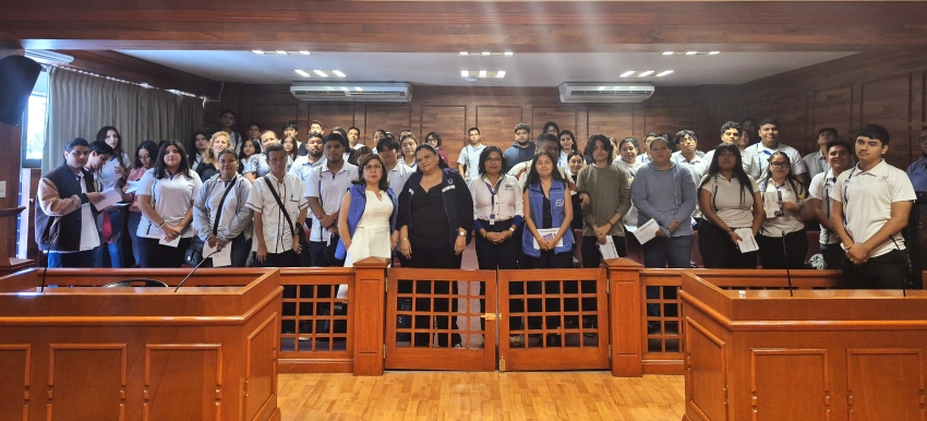 Participación en la charla defensoría del poder judicial