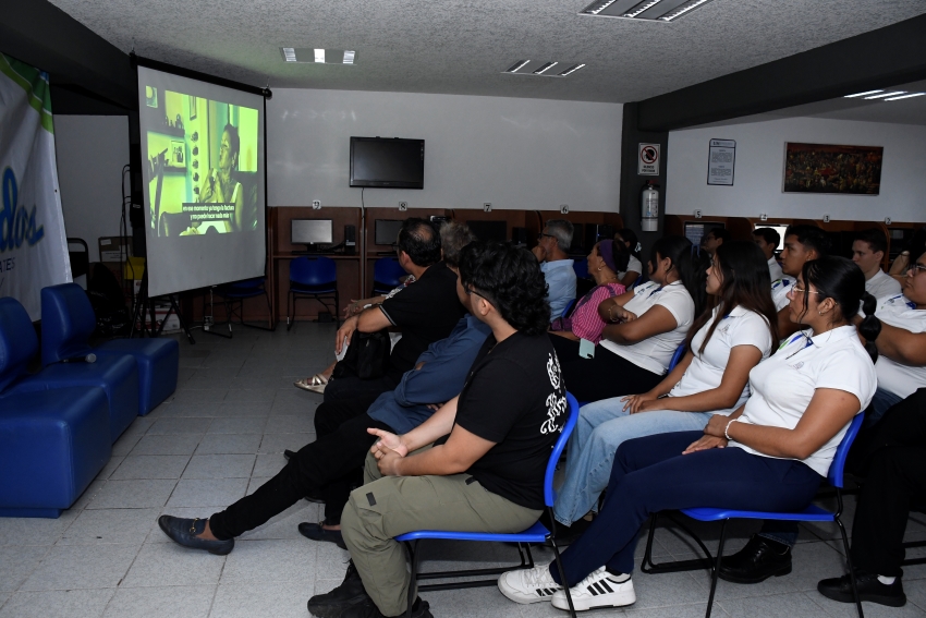 Documental del atardecer la violeta