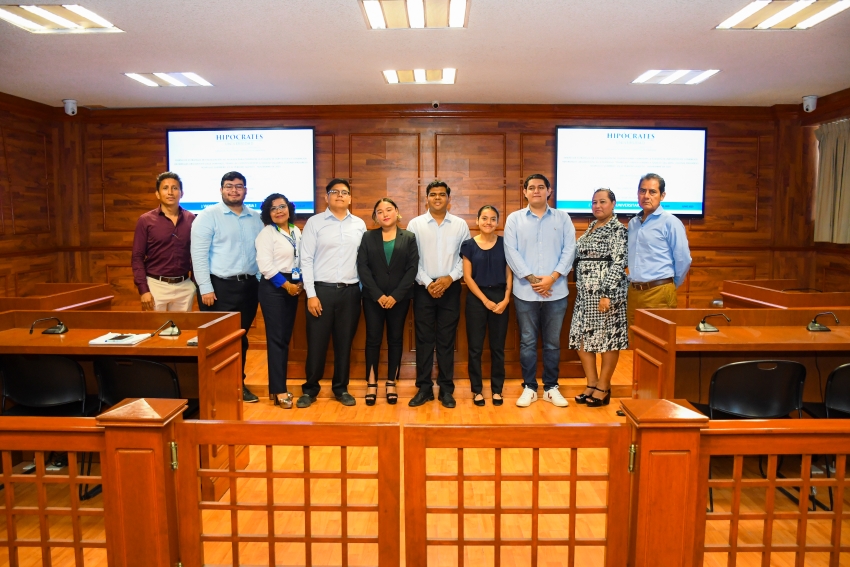 Estudiantes de Contaduría en Presentación de Investigaciones