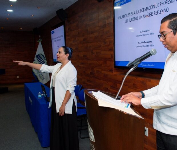 Imagen de egresada de la maestria en educacion