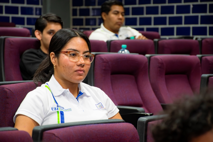 Universidad Hipócrates impulsa la reflexión cinematográfica con el Cineclub Universitario “En corto”.