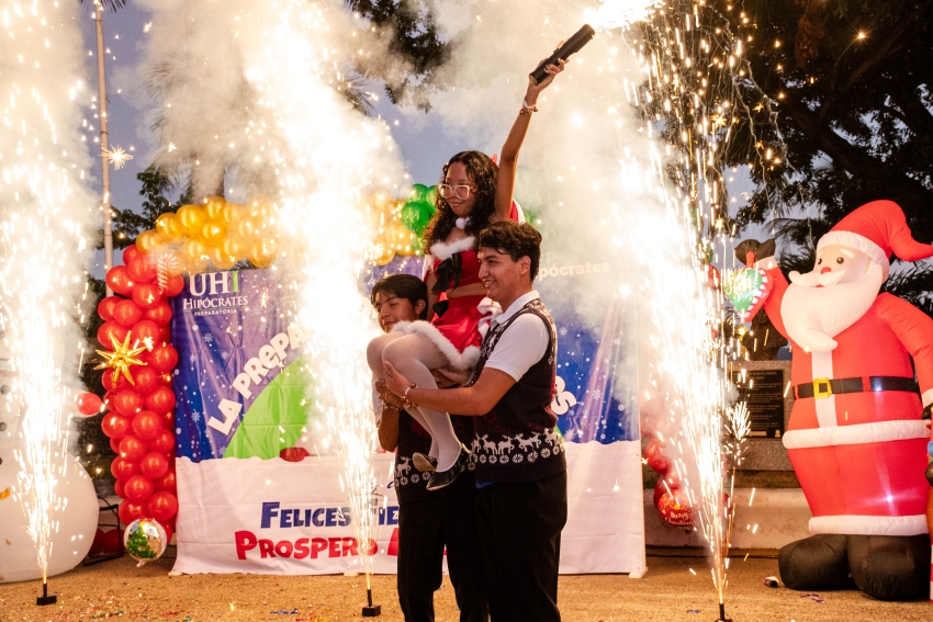Festival de Villancicos Navideños 2025 en la Preparatoria Hipócrates.