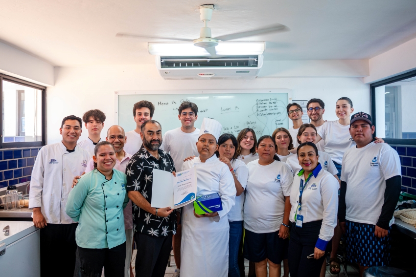 Integrantes del grupo de Gastronomia Universidad Hipócrates