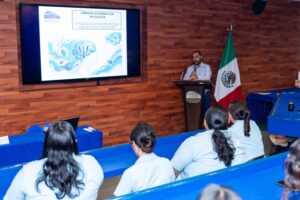 La universidad Hipócrates llevó a cabo la jornada de “La Psicología más allá del consultorio” donde se dieron diferentes ponencias de psicología.