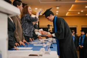 Clausura de la generación 2022-2026 de licenciaturas escolarizadas.