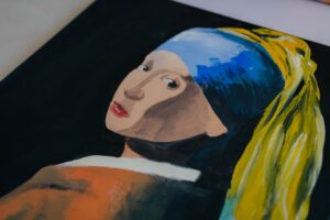 Realizaron una exposición dedicada a la arquitectura y la pintura de distintos periodos históricos, entre ellos la época clásica, la Edad Media, el Renacimiento, el Barroco, el Neoclasicismo y el Romanticismo.