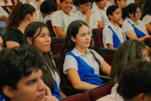 La universidad hipócrates promueve la prevencion de y el cuidado de la salud mental.