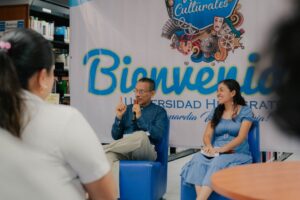Se tomo a cabo en la universidad el acercamiento a la lectura, el arte y la cultura en la universidad hipocrates.